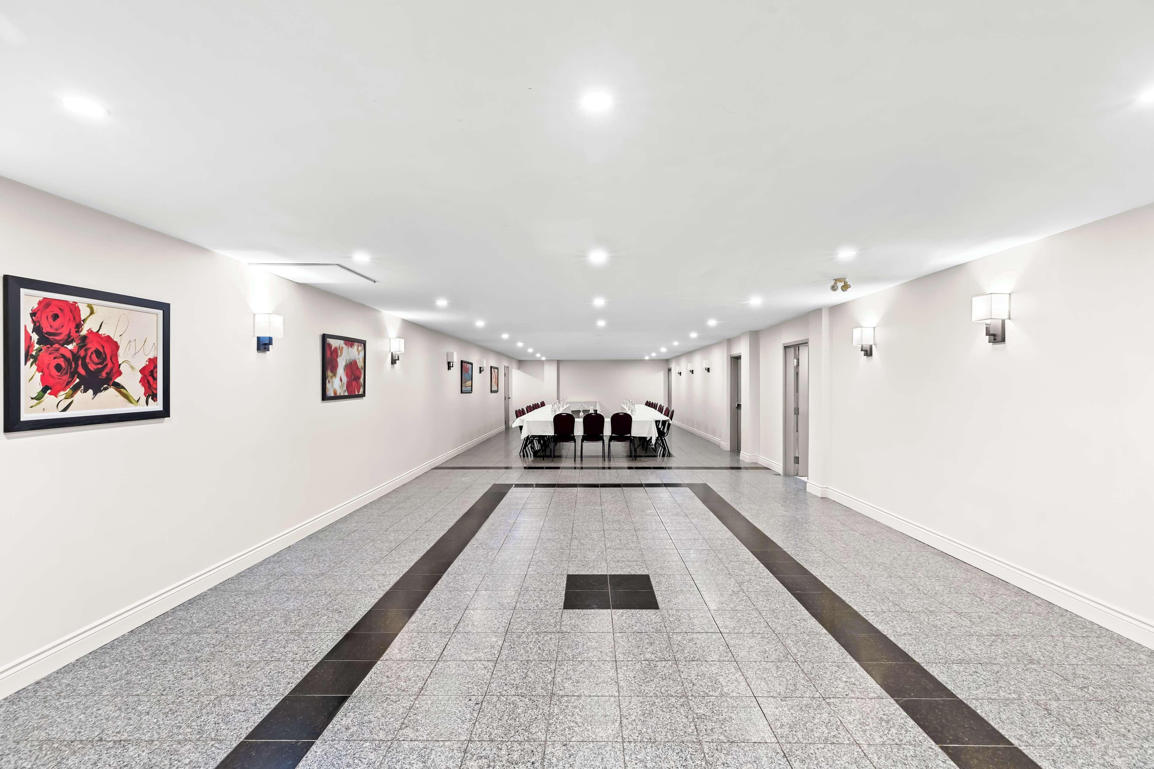 Best Western Plus Montreal East — Photos 3